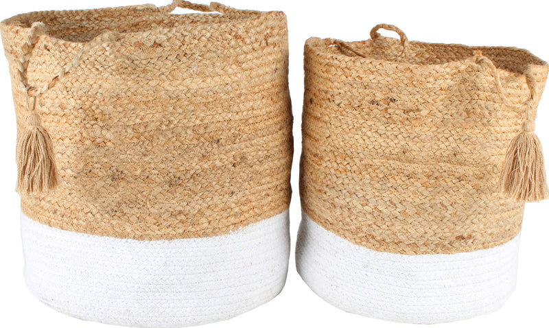 CLOVER S2 JUTE BASKET W TASSEL 2 ASST SIZE 35 X 35CM LGE