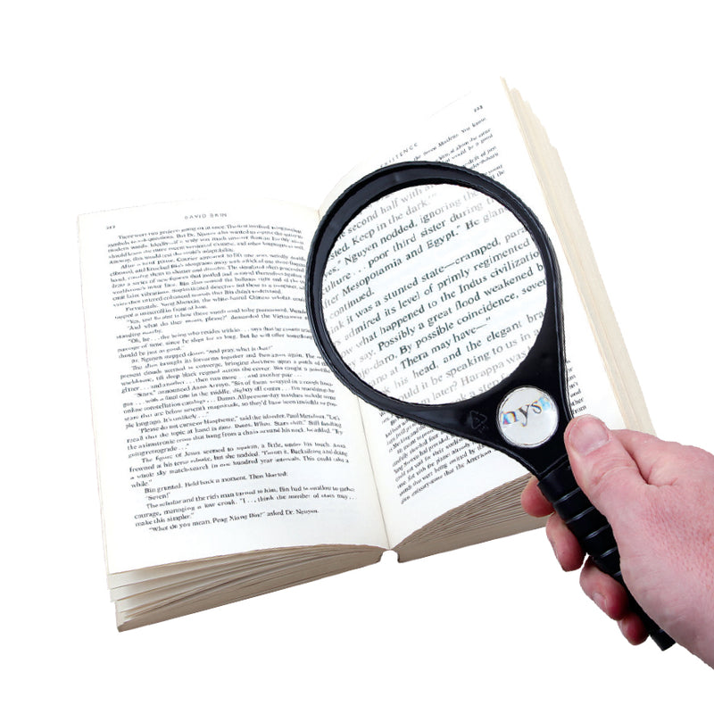 LARGE HAND-HELD MAGNIFYING GLASS