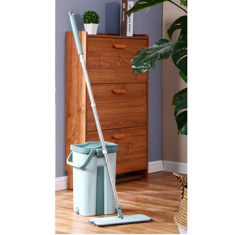 Self Cleaning Mop Bucket System Flat Floor Squeeze Drying Wringing Wash Microfiber Pads x 2